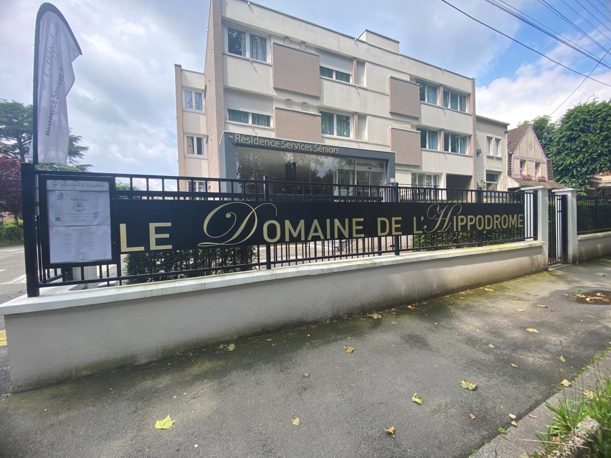 Les Appartements De L'Hippodrome Lambersart Εξωτερικό φωτογραφία